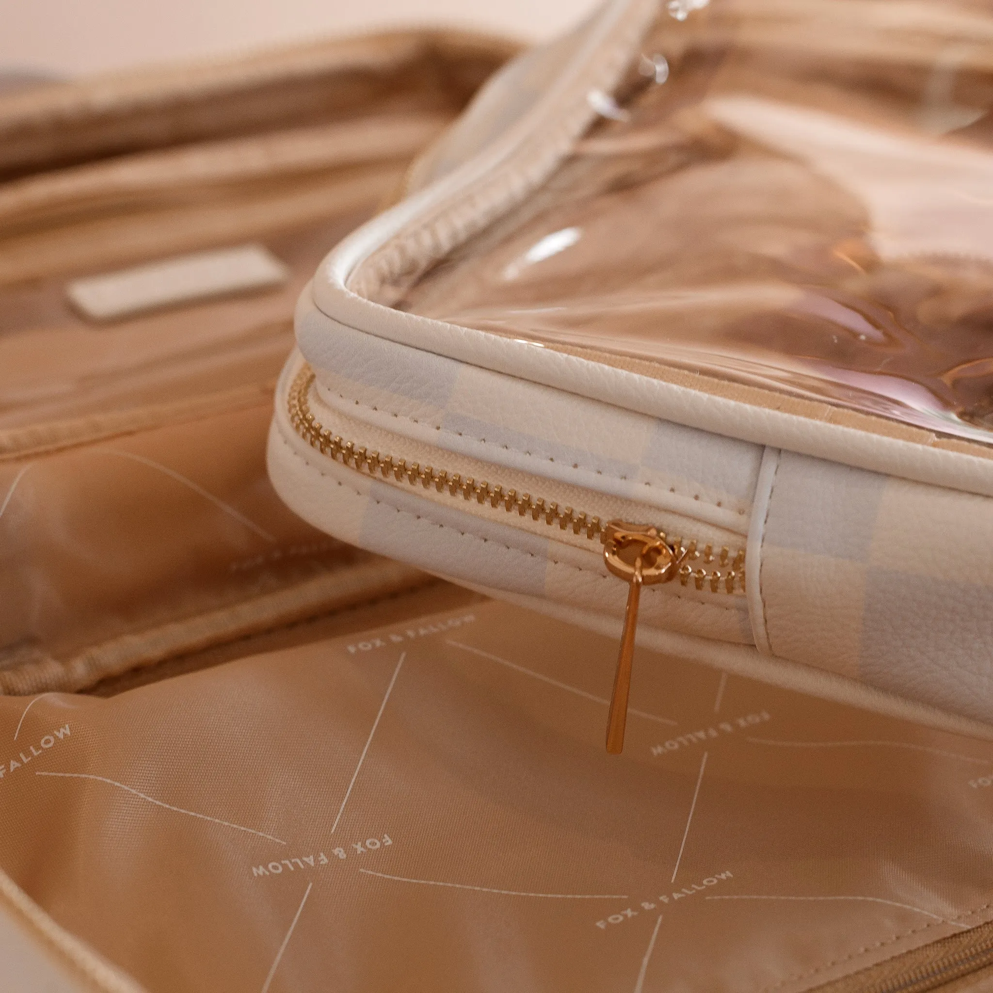 Fox & Fallow - Powder Check Cosmetic Bag