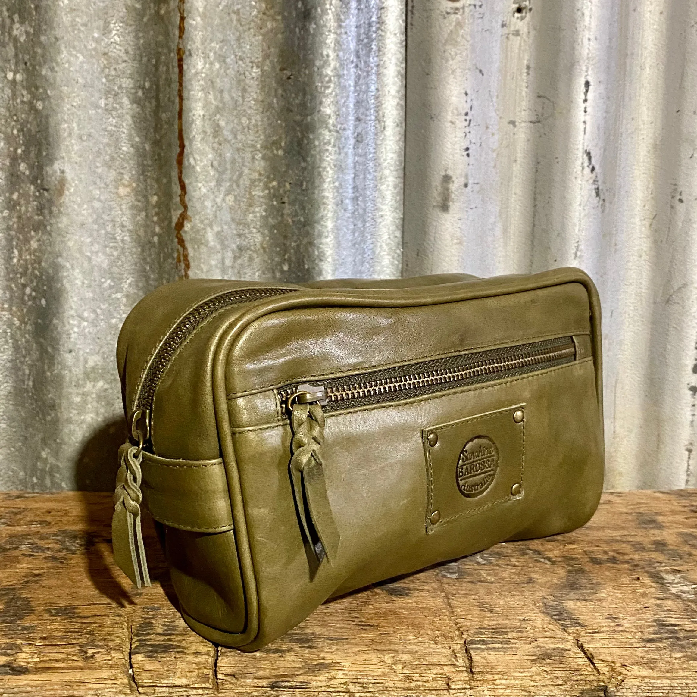 Leather Toiletry Bag / Wash Bag￼